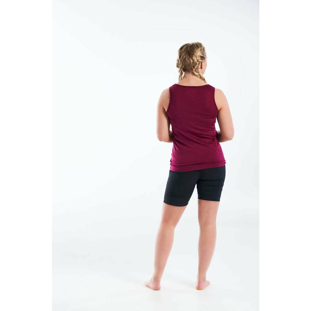 EIKA WOMAN SINGLET 'BEETROOT' - Devold New Zealand