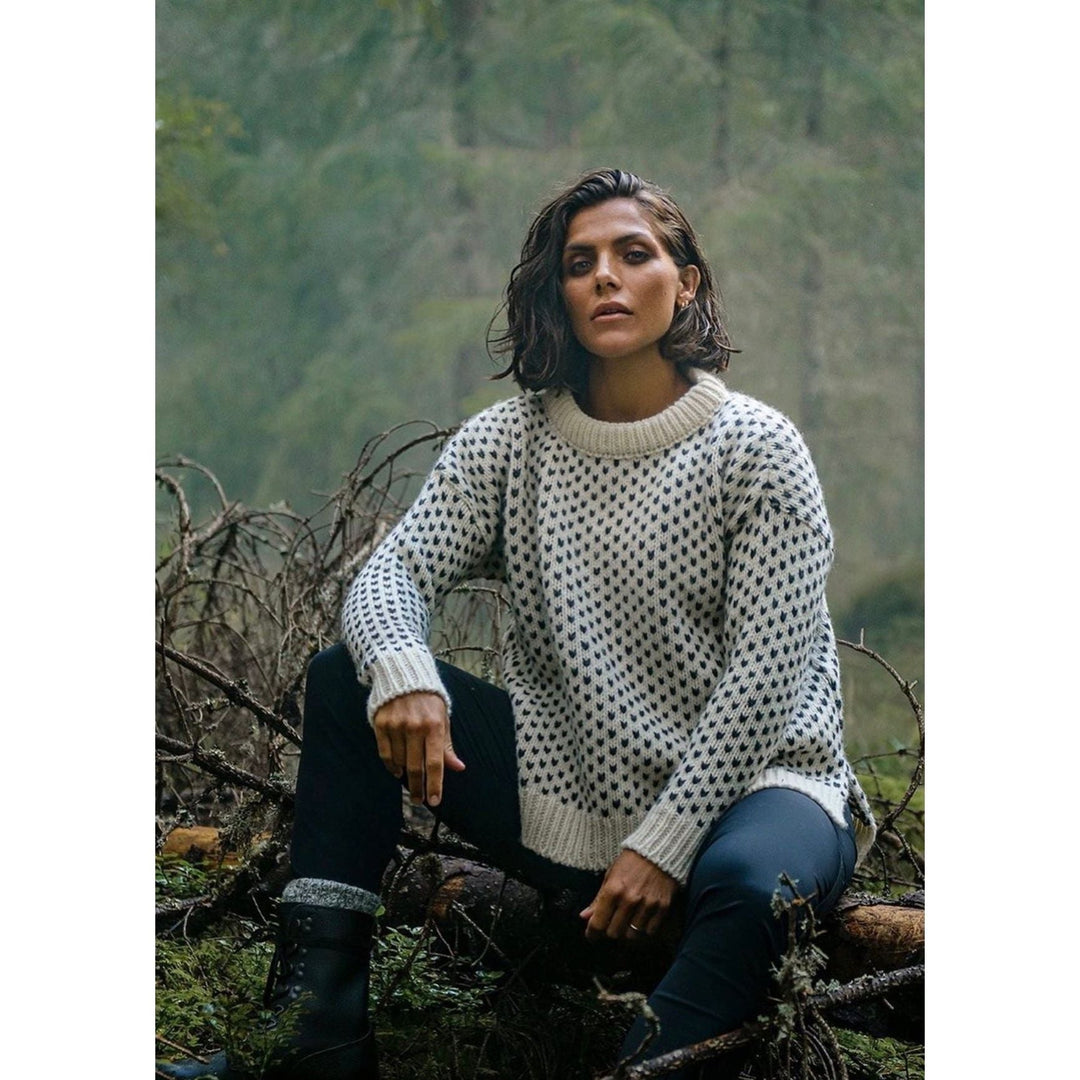 NORDSJo WOMANS SPLIT SEAM SWEATER (New) - Devold New Zealand