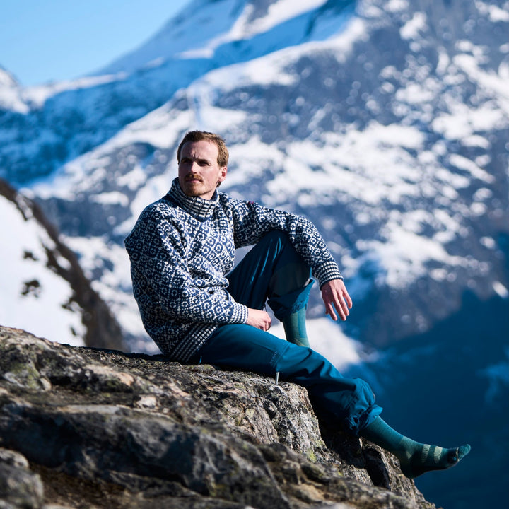 Svalbard Wool High Neck Sweater Night/Offwhite - Devold New Zealand